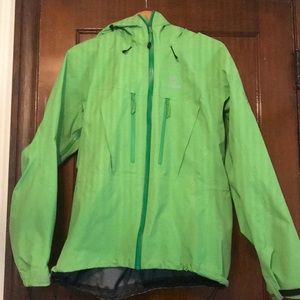 Arc’teryx Alpha SV Jacket